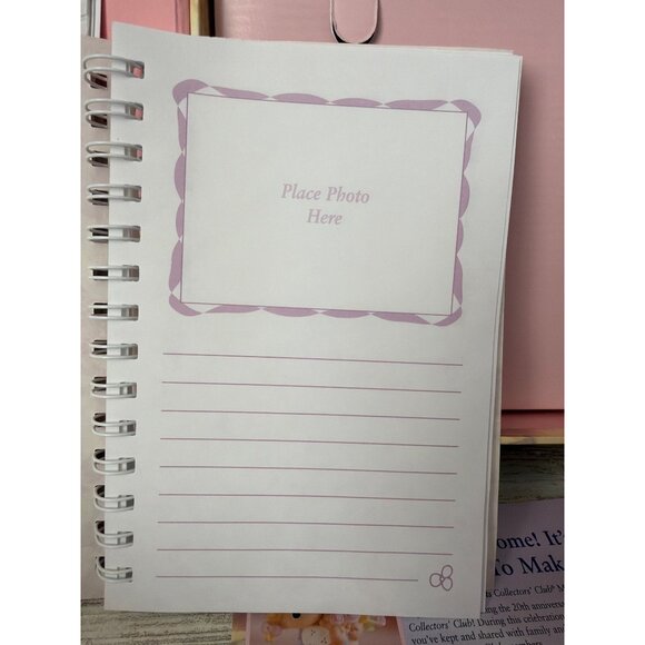 Precious Moments Thanks A Bunch C0020 2000 Club Symbol w Box & Case - Picture 11 of 16